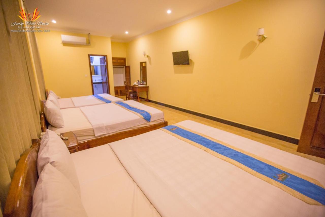 Jasmine Hotel& Sky Bar Battambang Exterior photo